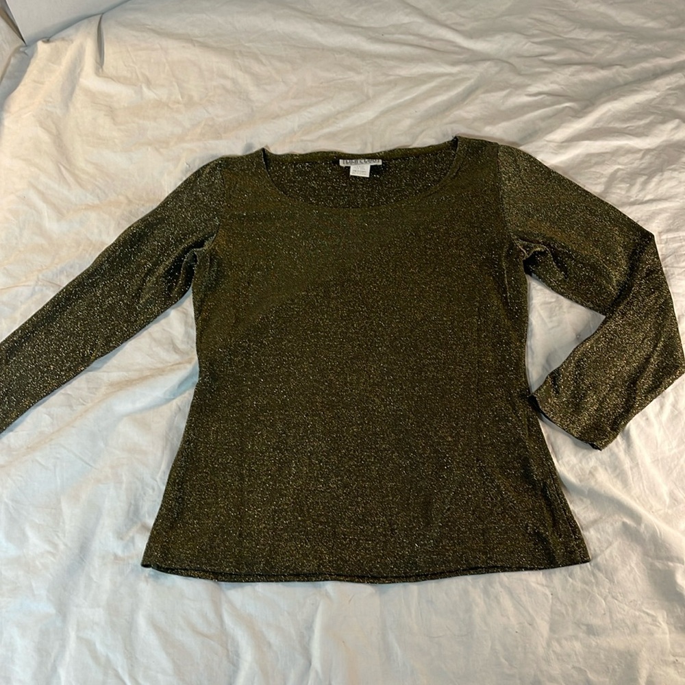 Shimmer Top - Picture 2 of 8